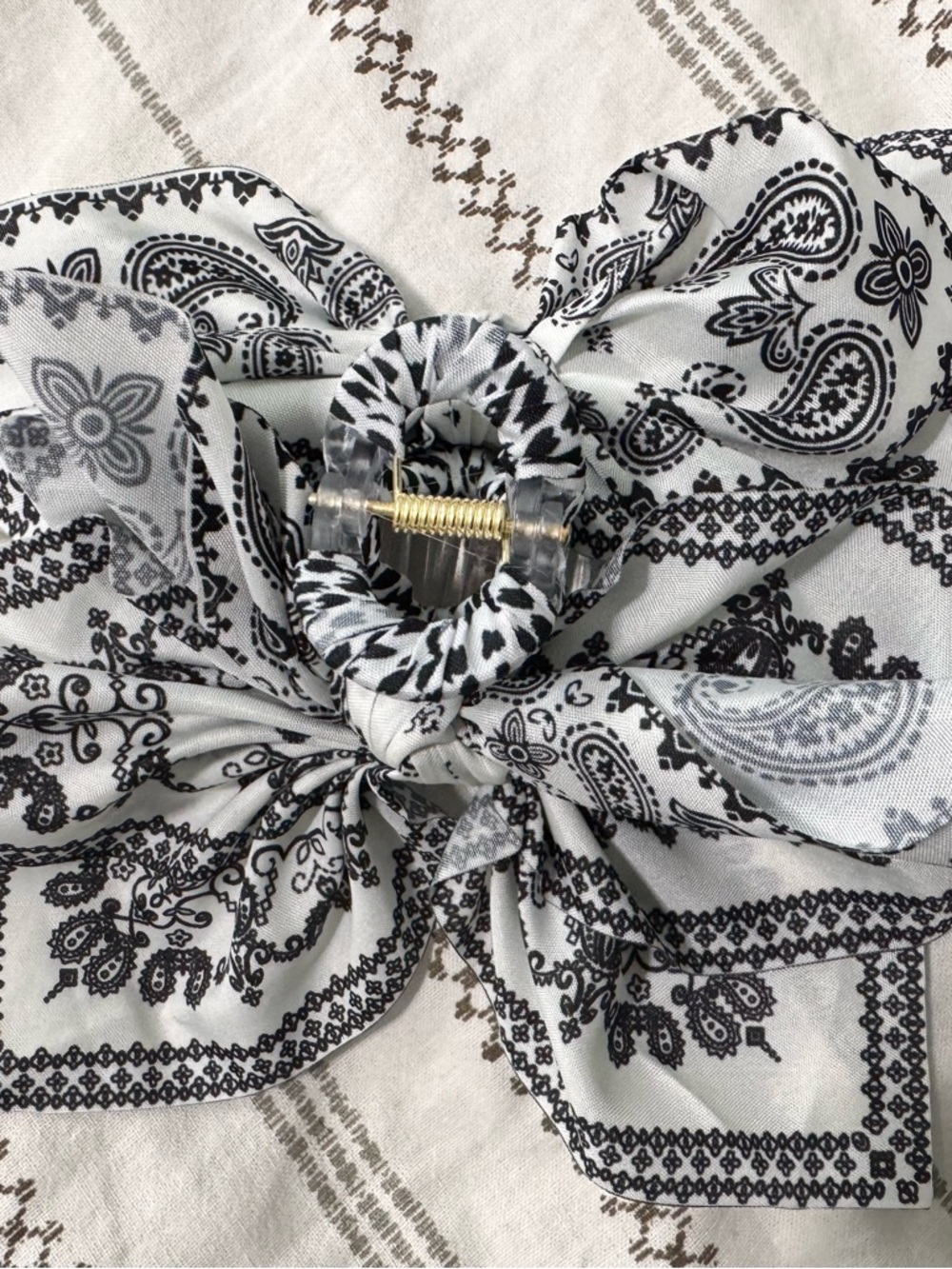 Black & White Paisley Hair Claw Scarf Accessory